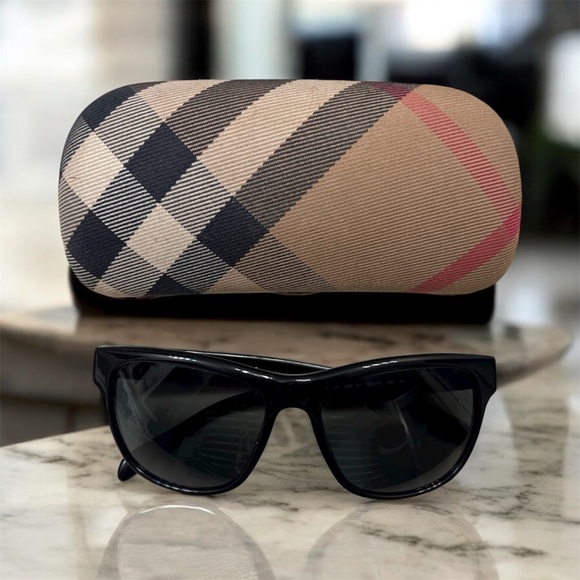 Burberry Black Sunglasses with Checkered Case